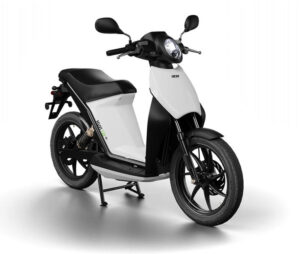 Acer makes strategic entry into India’s electric vehicle market with Acer Muvi 125 4G